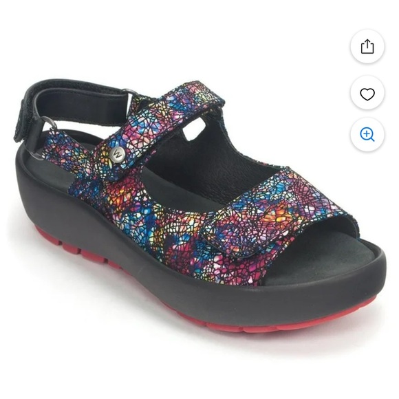 Wolky Rio Red Platform Sandal. Wearable Art. Sz 37/6.5 Comfort shoe. Colorful - Picture 1 of 10